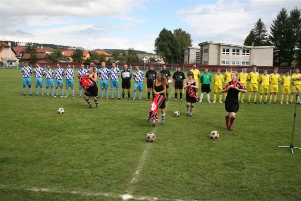 Sl�vnostn� otvorenie trib�ny - 9. 9. 2007