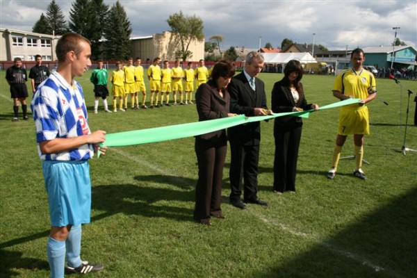 Sl�vnostn� otvorenie trib�ny - 9. 9. 2007